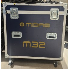 MIDAS M32 판매합니다 케이스포함